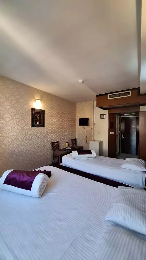 Alibaba https://cdn.alibaba.ir/ostorage/hotel-accommodation-images/699ef4b746ae9d8e6fb4a037_شش تخت.webp